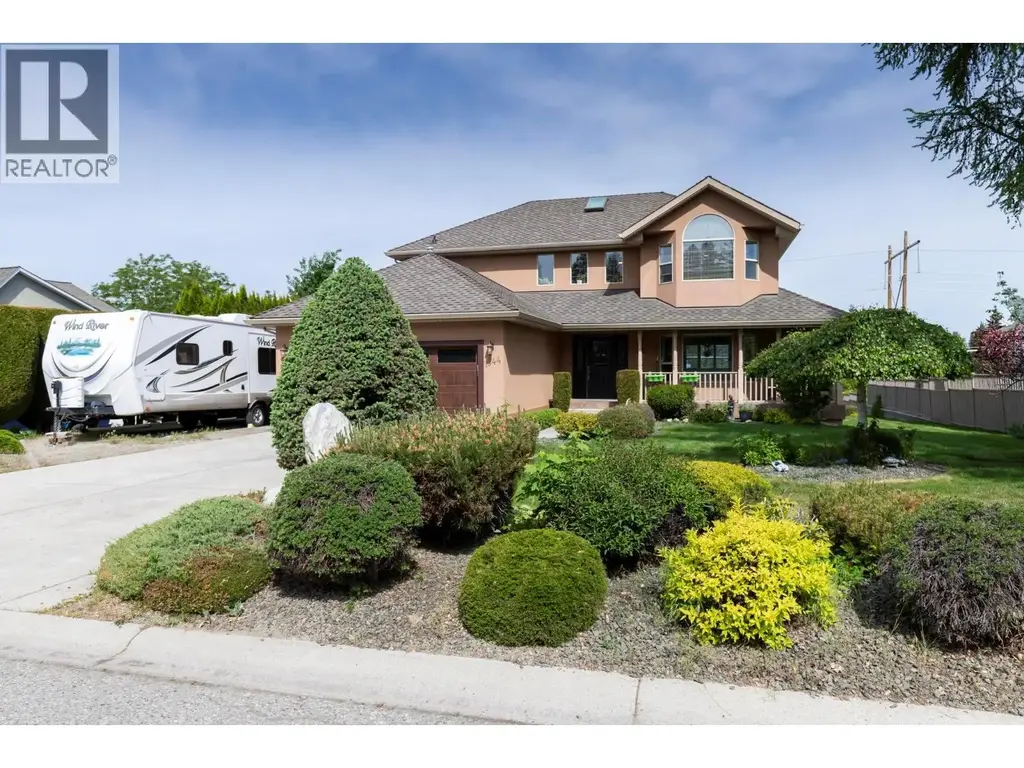 1544 Woodridge Road, Kelowna
